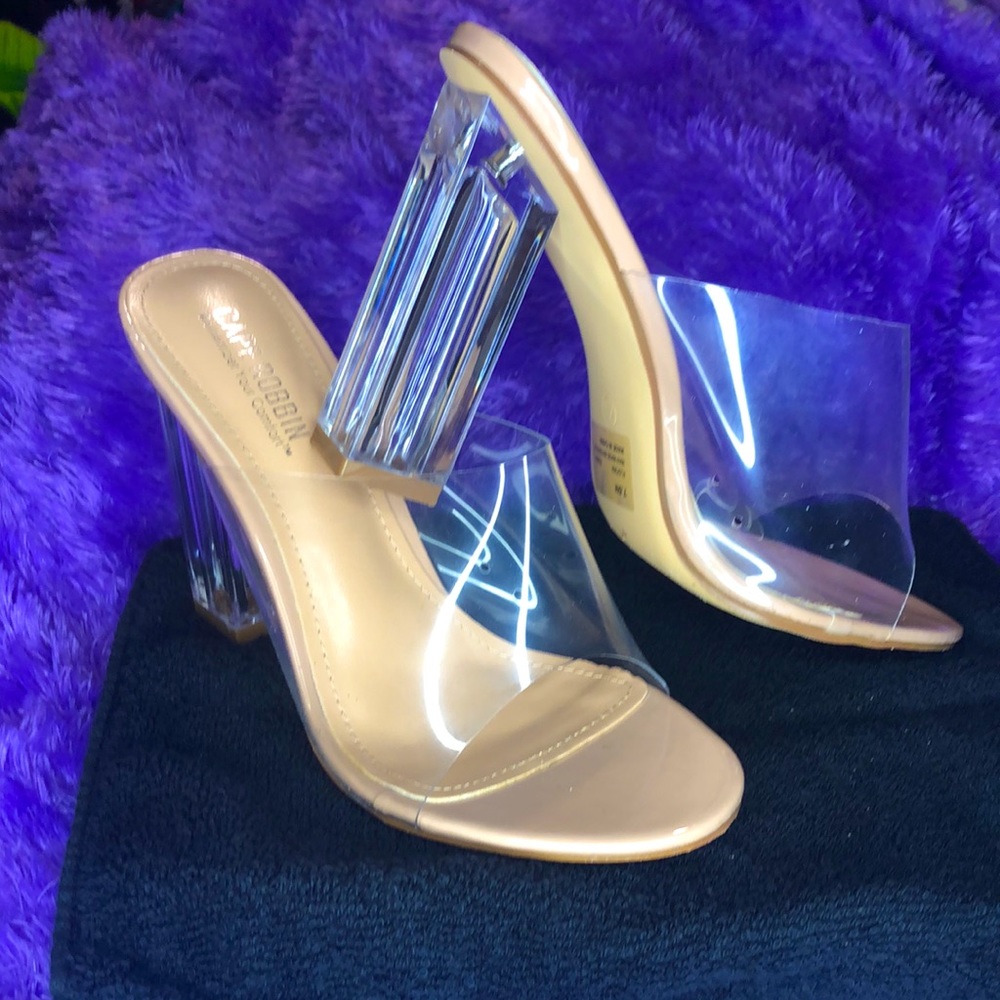 Clear & Nude Heels !